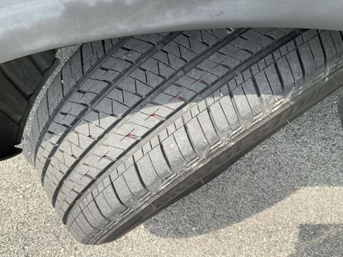 Used 2018 Honda CR-V Touring image 16