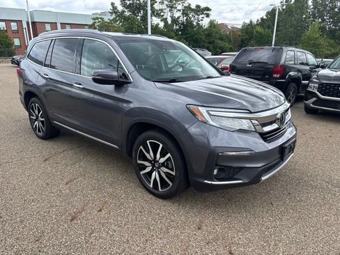 Used 2022 Honda Pilot Touring image 2
