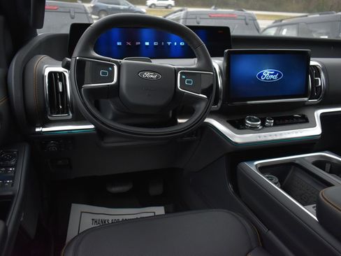 New 2025 Ford Expedition Tremor image 19