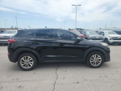 Used 2018 Hyundai Tucson SE FWD image 5