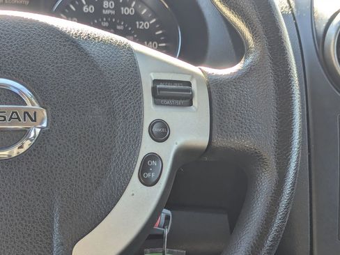 Used 2013 Nissan Rogue S AWD/4WD image 16