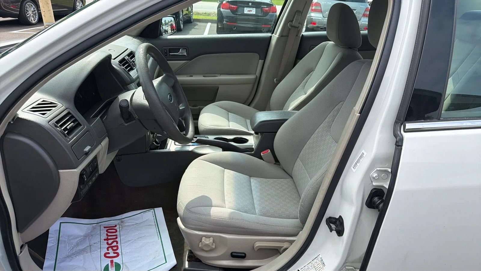 Used 2010 Ford Fusion SE FWD image 8
