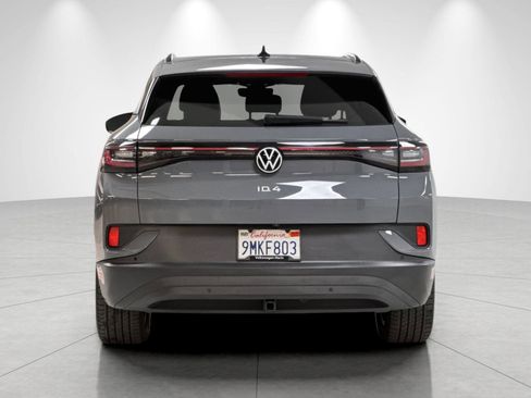 Used 2023 Volkswagen ID.4 Pro AWD/4WD image 4