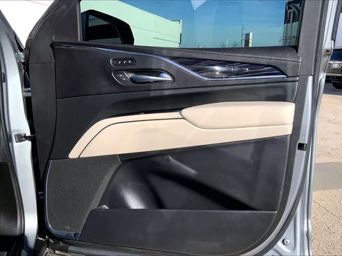 Used 2023 Cadillac Escalade Sport image 42