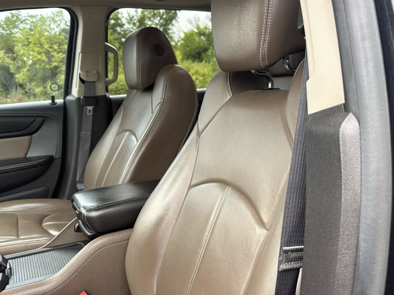 Used 2014 GMC Acadia SLT AWD/4WD image 15
