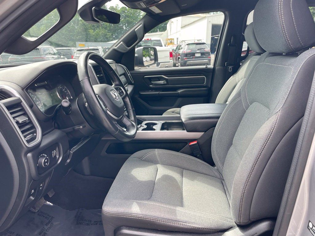 Used 2022 RAM 1500 Big Horn AWD/4WD image 11