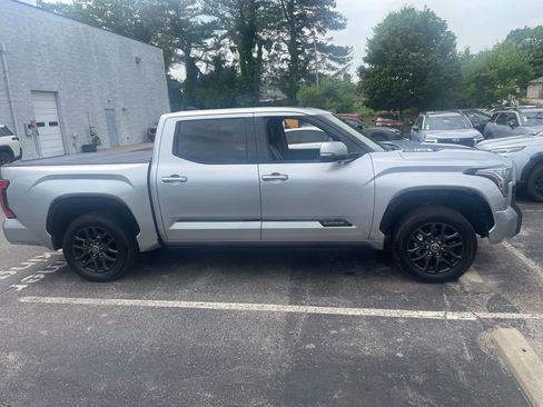 Used 2023 Toyota Tundra Platinum w/ Advanced Package AWD/4WD image 7