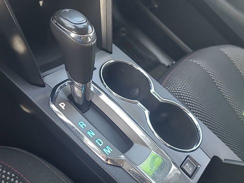 Used 2017 Chevrolet Equinox LT w/ Convenience Package image 23