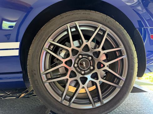 Used 2013 Ford Mustang Shelby GT500 RWD image 19