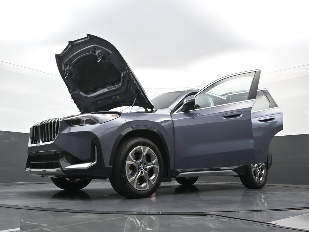New 2026 BMW X1 xDrive28i w/ Technology Package AWD/4WD image 39