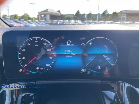 Used 2023 Mercedes-Benz GLA 250 4MATIC image 15