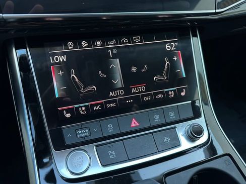 Used 2019 Audi Q8 Premium Plus image 31