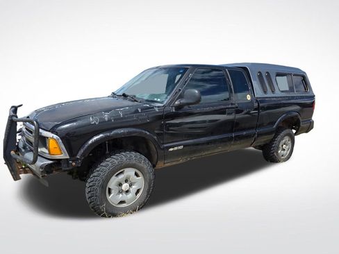 Used 1994 Chevrolet S10 Pickup LS AWD/4WD image 4