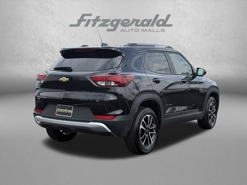 Used 2026 Chevrolet TrailBlazer LT AWD/4WD image 6