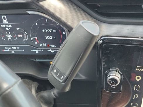 Used 2025 GMC Sierra 2500 Denali Ultimate w/ Max Trailering Package AWD/4WD image 31