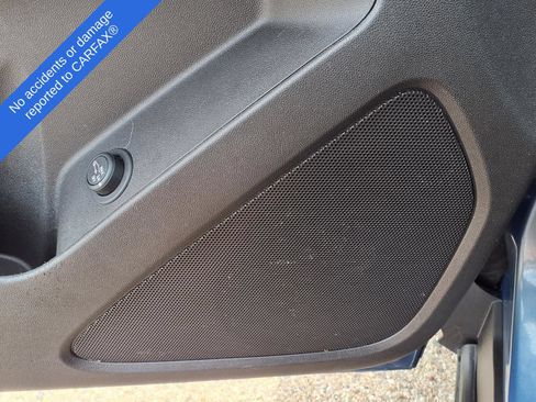 Used 2024 Chevrolet Equinox LT w/ LPO, Floor Liner Package FWD image 17