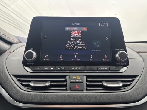 Used 2022 Nissan Altima 2.5 SR w/ Midnight Edition Package image 21