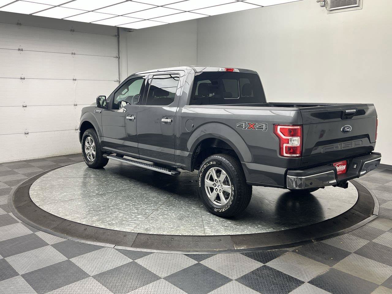 Used 2019 Ford F150 XLT w/ Equipment Group 302A Luxury AWD/4WD image 2