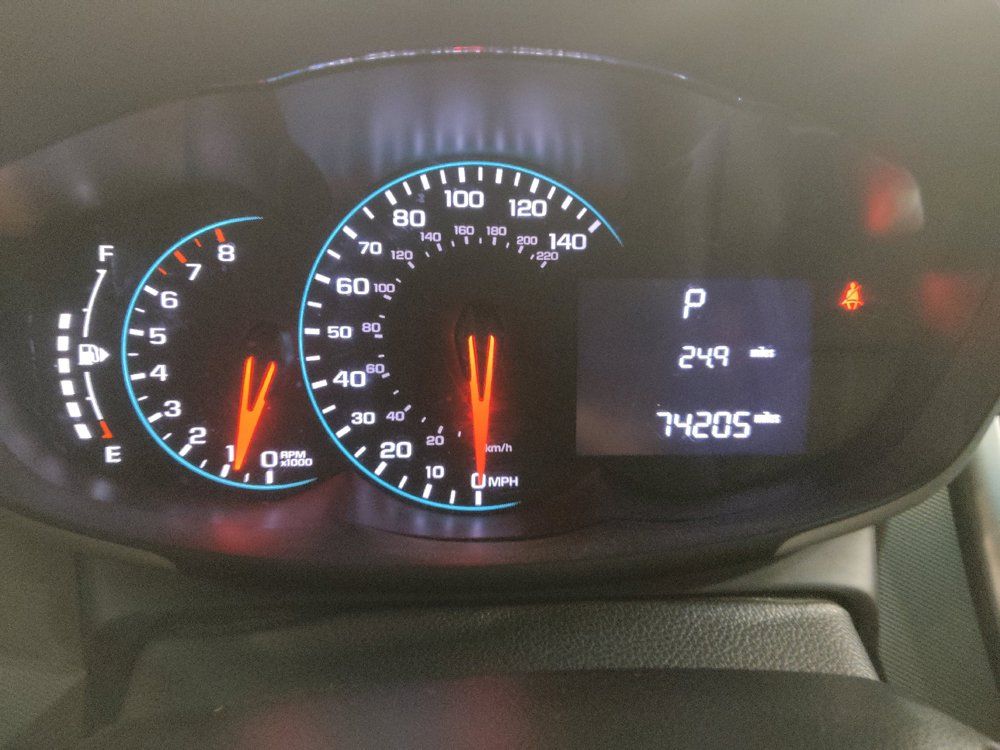 Used 2018 Chevrolet Sonic LT FWD image 23