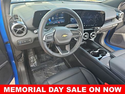 New 2024 Chevrolet Blazer EV LT AWD/4WD image 16