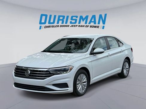 Used 2019 Volkswagen Jetta S w/ Driver Assistance Package FWD image 5