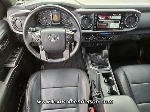 Used 2022 Toyota Tacoma TRD Pro AWD/4WD image 14