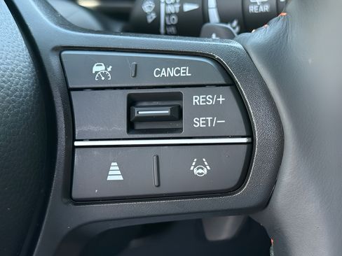 Used 2025 Honda CR-V Sport-L image 17