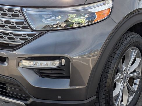 Used 2020 Ford Explorer Limited image 26