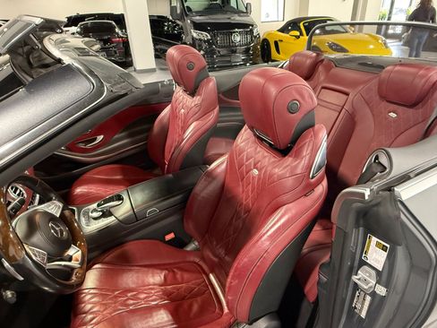 Used 2017 Mercedes-Benz S 550 Cabriolet image 32