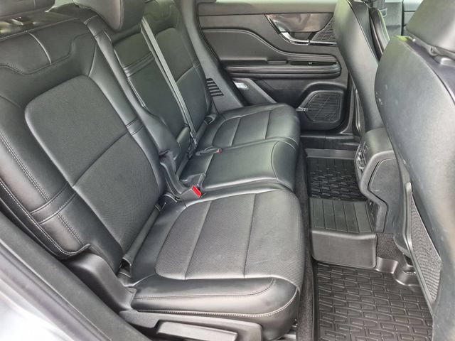 Used 2022 Lincoln Corsair AWD w/ Premium Package image 20