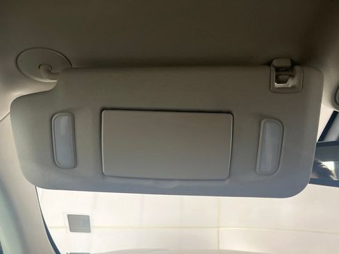 Used 2022 Chevrolet Colorado LT AWD/4WD image 78