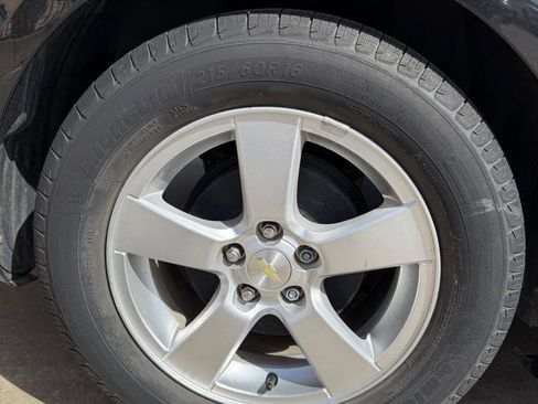 Used 2016 Chevrolet Cruze LT w/ Sun And Sound Package image 26