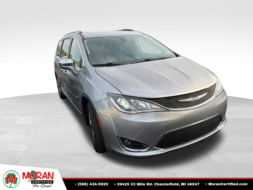 Used 2020 Chrysler Pacifica Limited FWD image 2