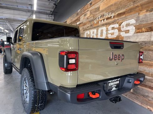 New 2026 Jeep Gladiator Mojave AWD/4WD image 25