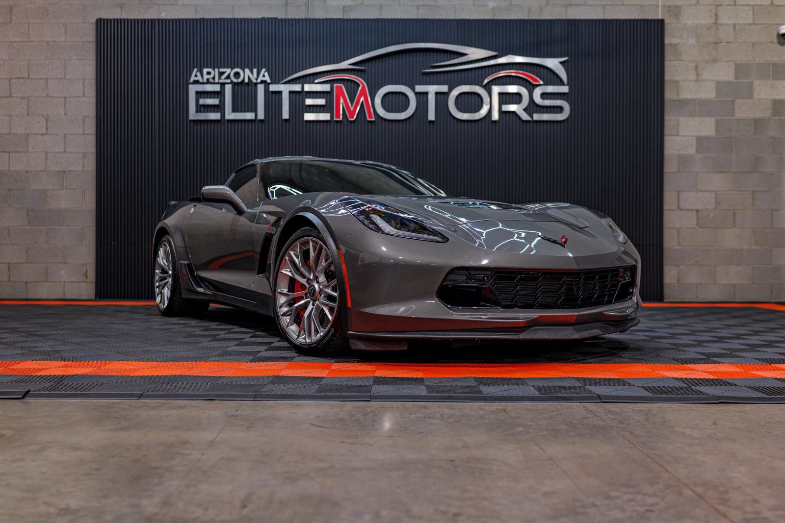 Used 2016 Chevrolet Corvette Z06 w/ 2LZ Preferred Equipment Group RWD image 4