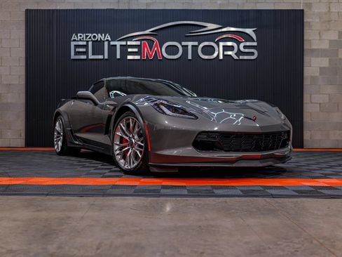 Used 2016 Chevrolet Corvette Z06 w/ 2LZ Preferred Equipment Group RWD image 4