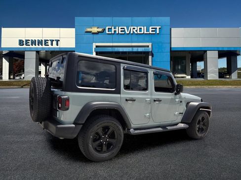 Used 2023 Jeep Wrangler Unlimited Sport AWD/4WD image 7