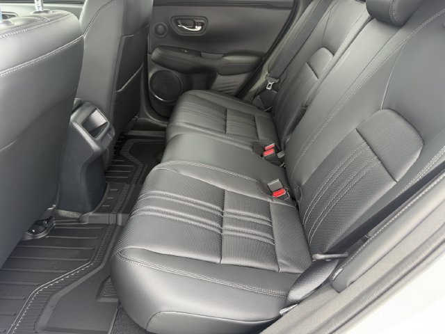 New 2027 Honda HR-V EX-L image 5