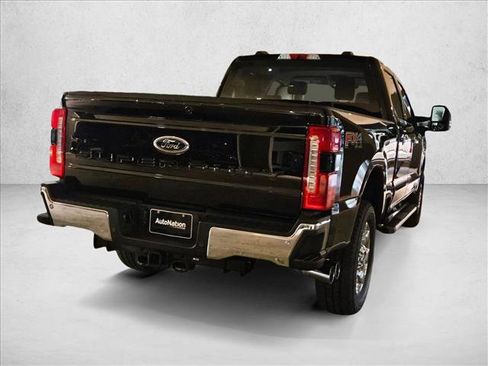 New 2026 Ford F250 Lariat w/ Chrome Package image 2