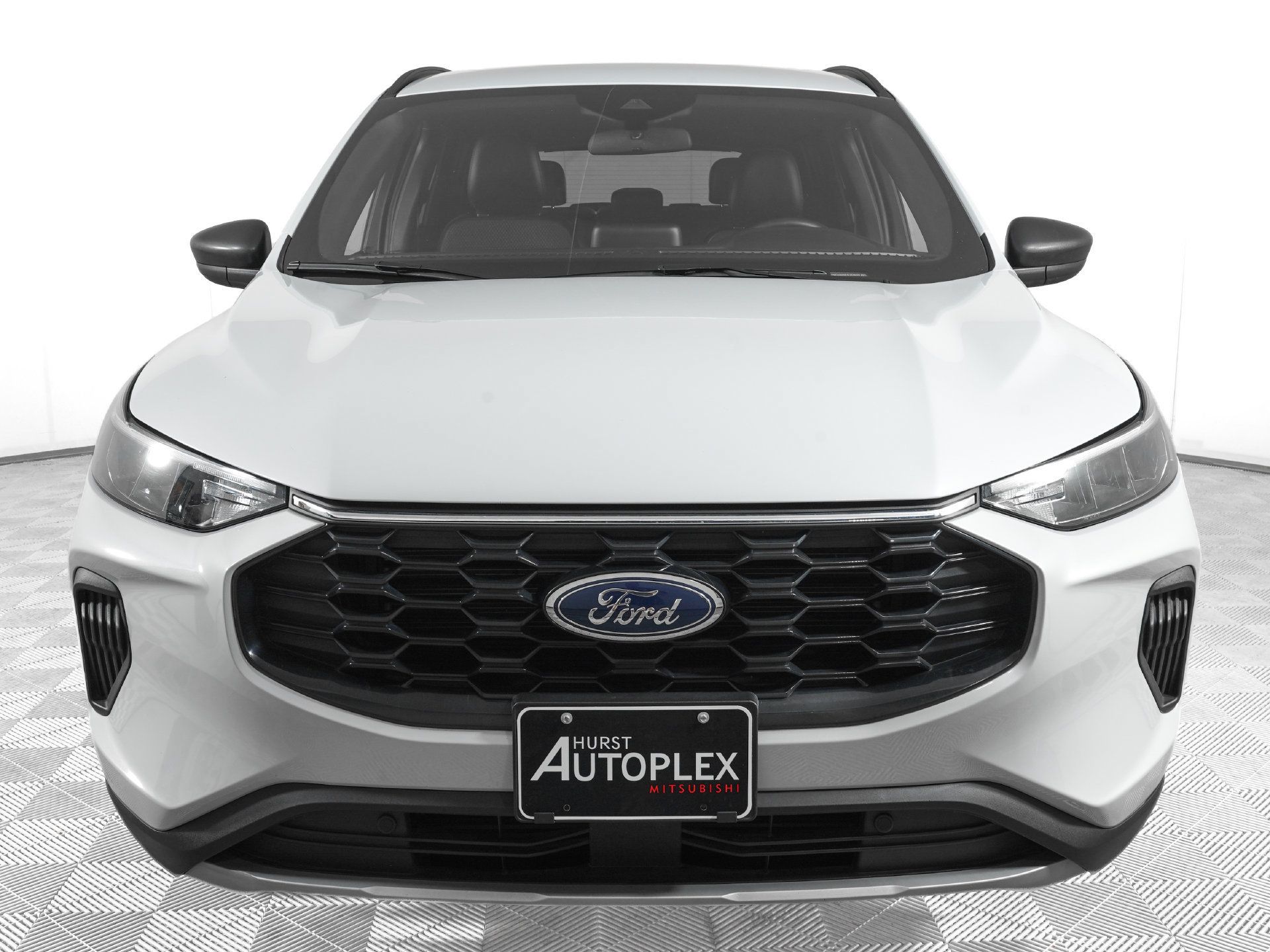 Used 2025 Ford Escape ST-Line AWD/4WD image 2