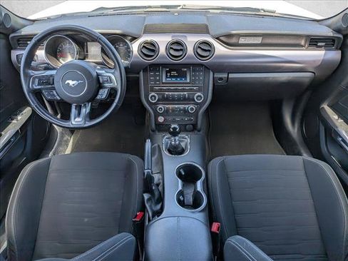 Used 2016 Ford Mustang GT RWD image 16