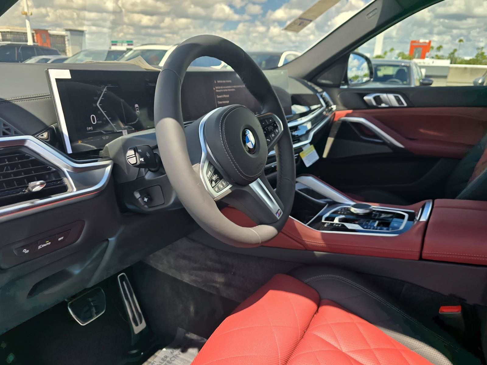New 2027 BMW X6 xDrive40i w/ Climate Comfort Package AWD/4WD image 12