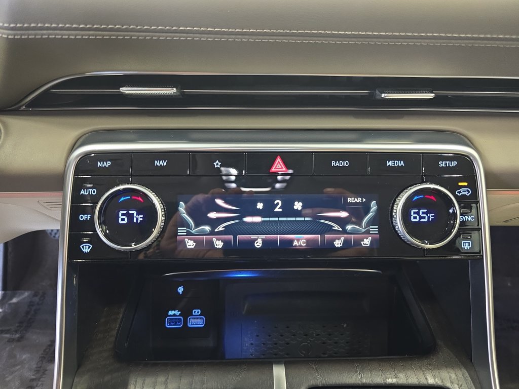 Used 2024 Genesis GV80 3.5T w/ Prestige Package AWD/4WD image 23
