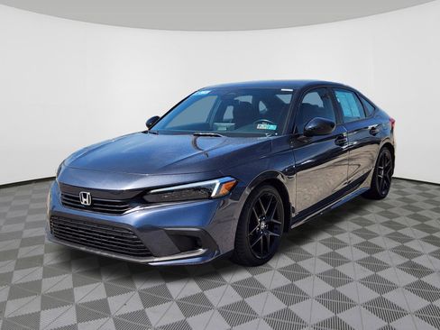 Certified 2023 Honda Civic Sport image 2