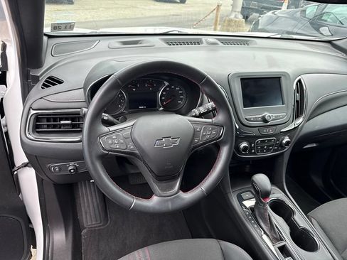 Used 2023 Chevrolet Equinox RS AWD/4WD image 21