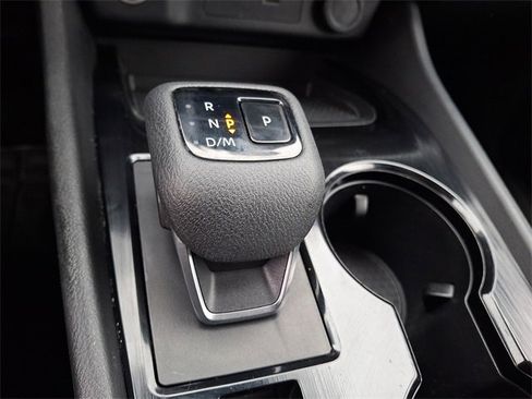 Used 2023 Nissan Rogue SV image 15