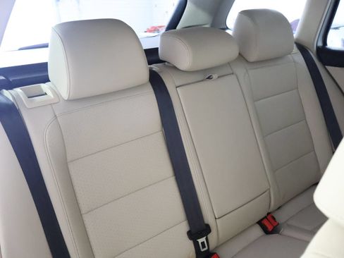 Used 2010 Volkswagen Jetta TDI FWD image 47
