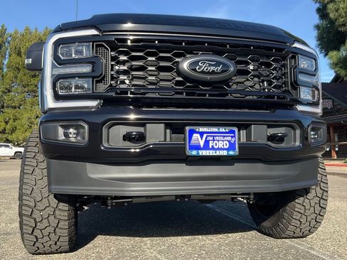 New 2025 Ford F250 XLT w/ Black Appearance Package AWD/4WD image 74