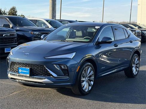 Used 2025 Buick Envista Avenir image 4