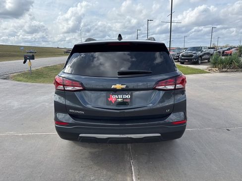 Used 2023 Chevrolet Equinox LT image 4